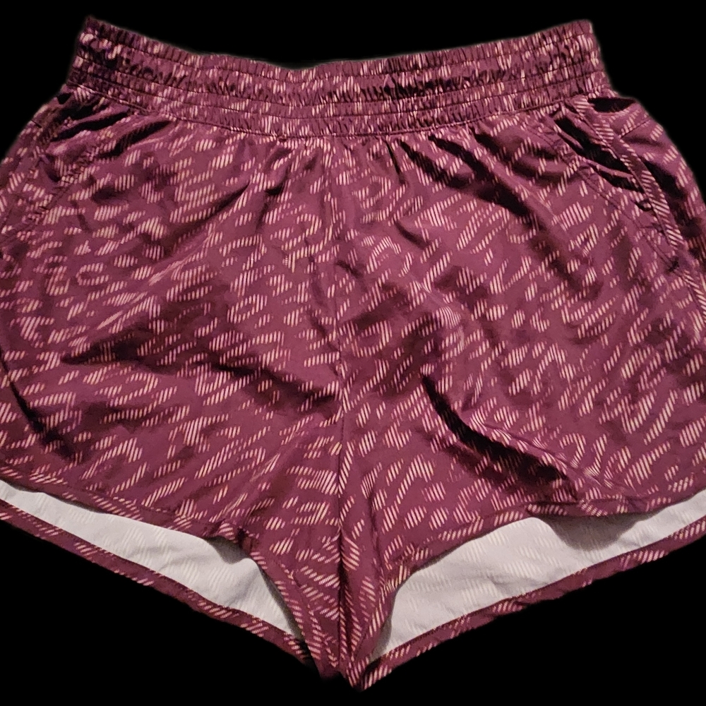 Women's Patterned Maroon Shorts